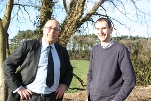 Jerry Barnes (left) of Smith & Williamson, with leading woodcock scientist Dr Andrew Hoodless