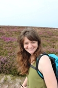 Niamh Headshot