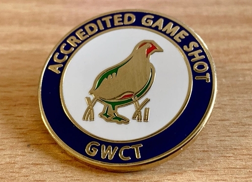 Accredited -game -shot -badge