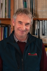 Alastair Leake