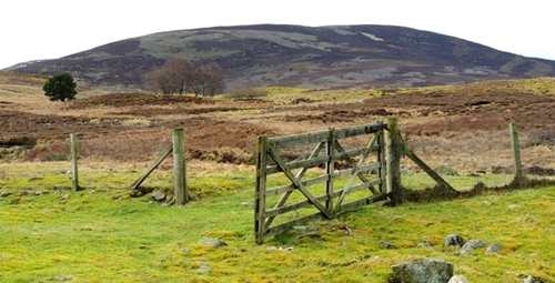 Auchnerran -gate -slider