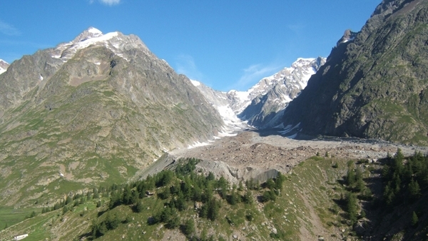 Le -tour -du -mont -blanc -97321292540097Zk6 Le -tour -du -mont -blanc -97321292540097Zk6