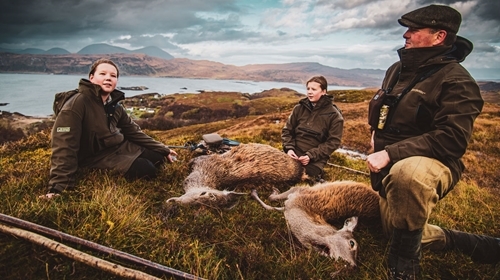 Scot Mackenzie, 'the Last Keeper' on Skye with his twin daughters (Credit Tony Bynum)