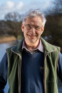 Alastair Leake