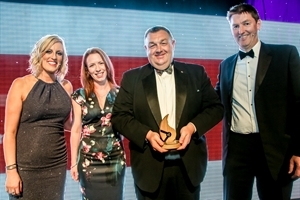 Steph McGovern (left) the BBC’s business reporter and Steve Elliot (right), CEO of the Chemical Industries Association presented their Environmental Leadership Award to Dr Geoff Mackey, Sustainable Development and Communications Director BASF Europe North (2nd right) for solving a major waste recycling problem for European agriculture.