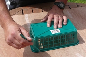 Drawing round case