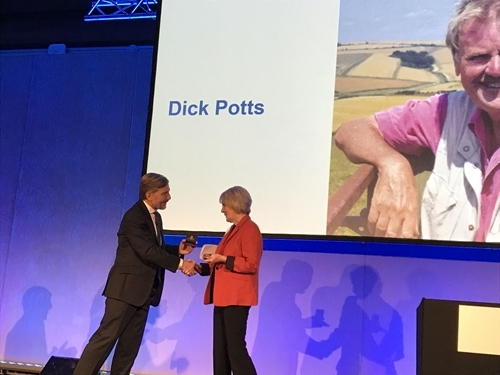 Dick Potts Posthomous Award